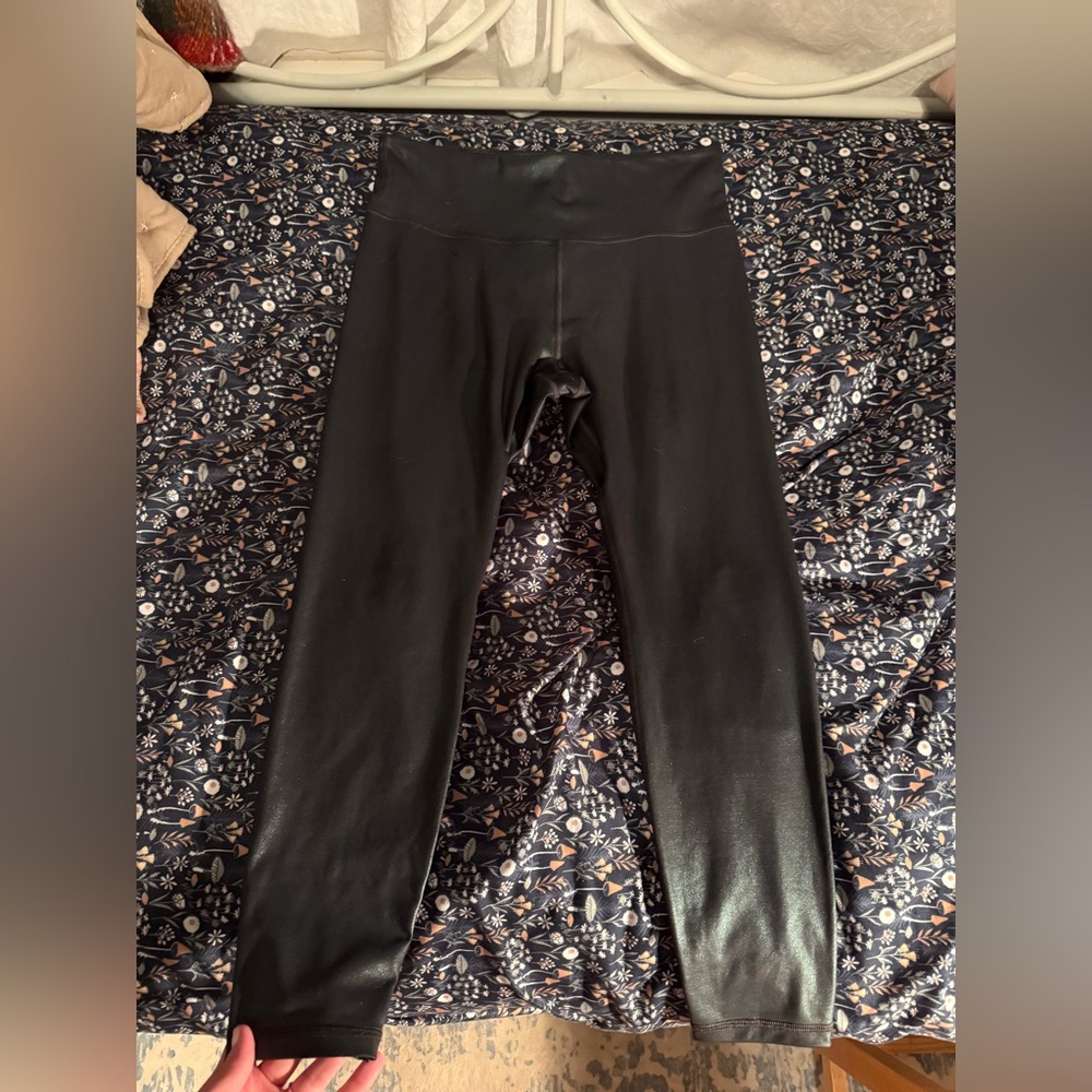 Athleta green sparkly/shiny leggings